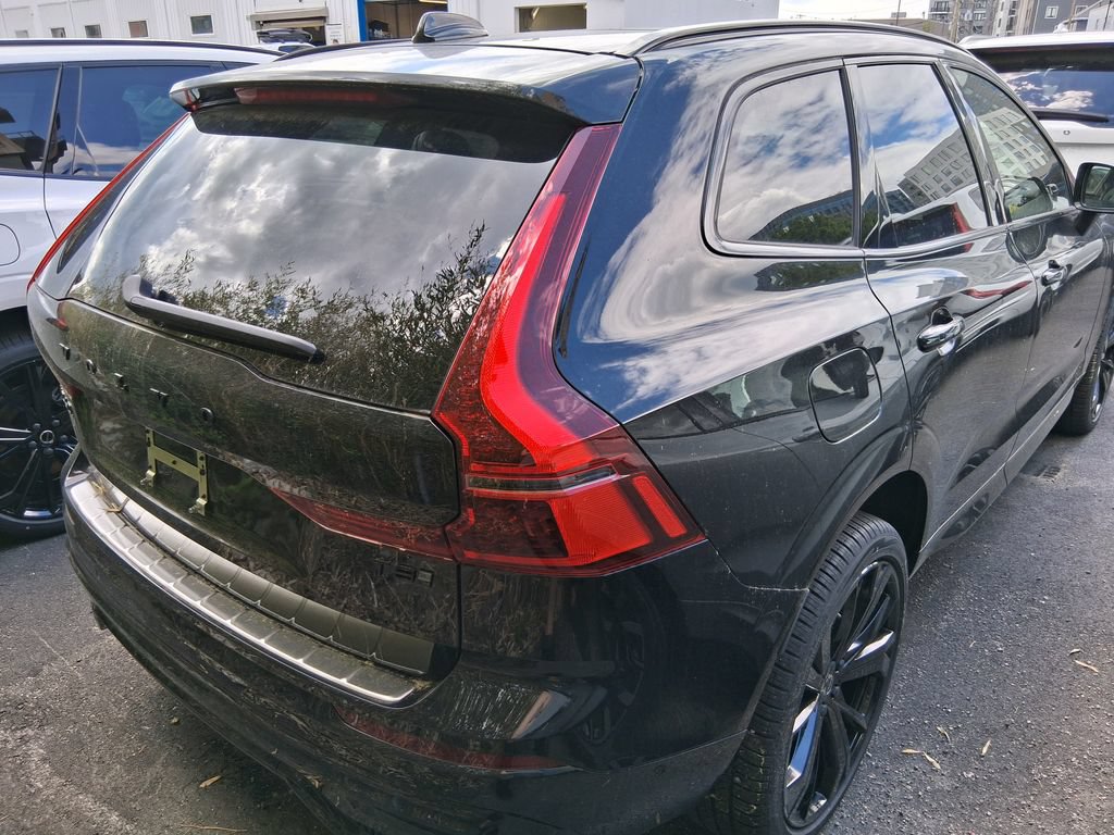 New 2026 Volvo XC60 T8 Ultra w/ Protection Package Premier AWD/4WD image 5