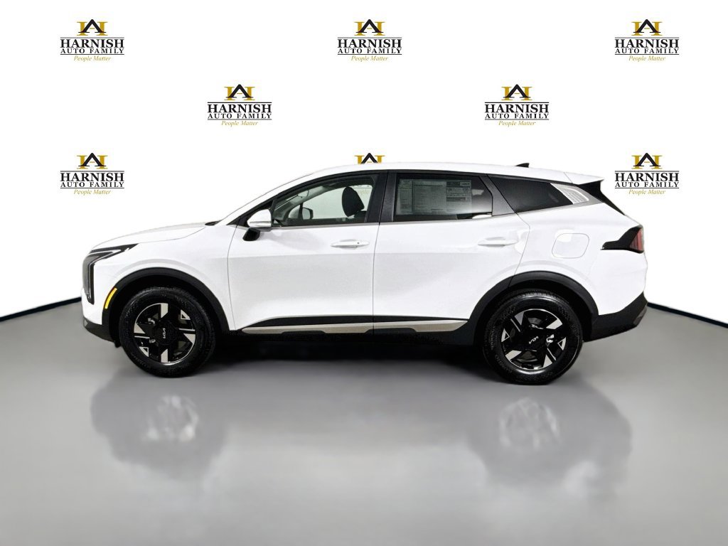 New 2026 Kia Sportage LX w/ LX Convenience Package AWD/4WD image 4
