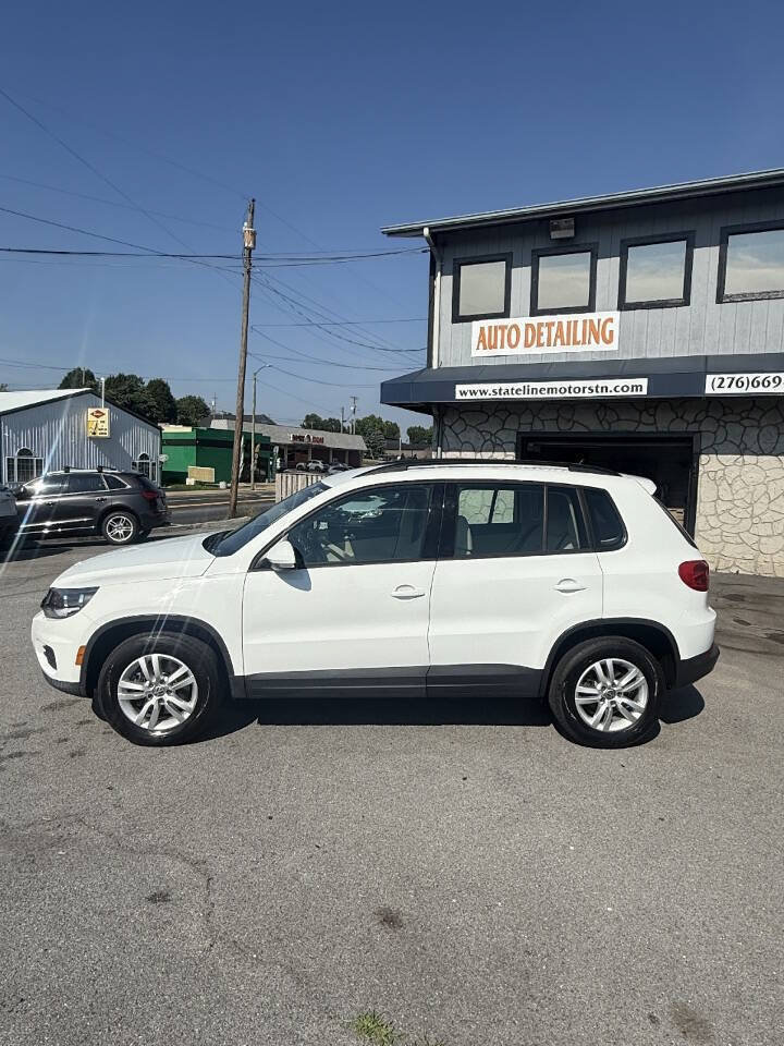 Used 2016 Volkswagen Tiguan S FWD image 2