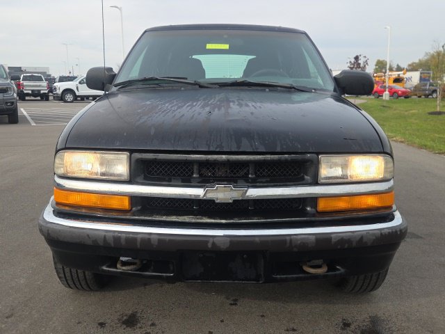 Used 2000 Chevrolet Blazer LS w/ LS Preferred Equipment Group AWD/4WD image 3