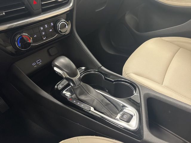 Used 2024 Buick Encore GX Sport Touring FWD image 20