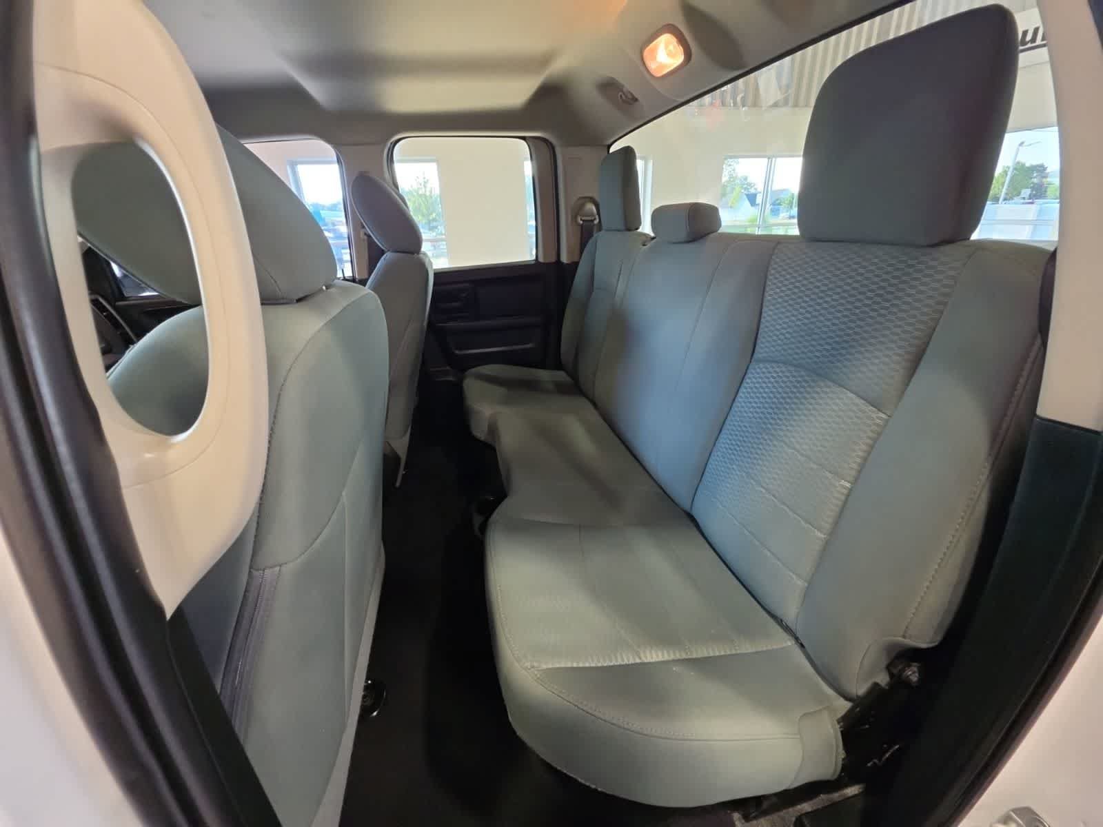 Used 2019 RAM 1500 Express w/ Express Value Package AWD/4WD image 25