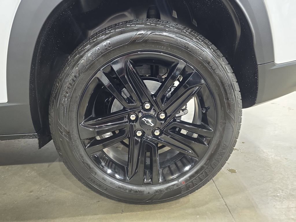 New 2026 Chevrolet Trax ACTIV image 32