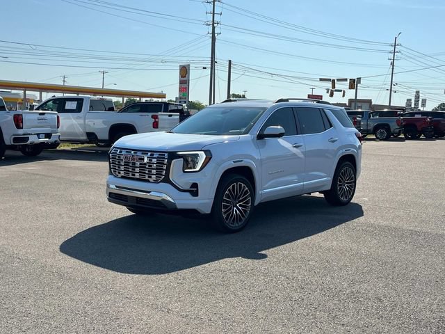 New 2026 GMC Terrain Denali w/ LPO, Floor Liner Package AWD/4WD image 10