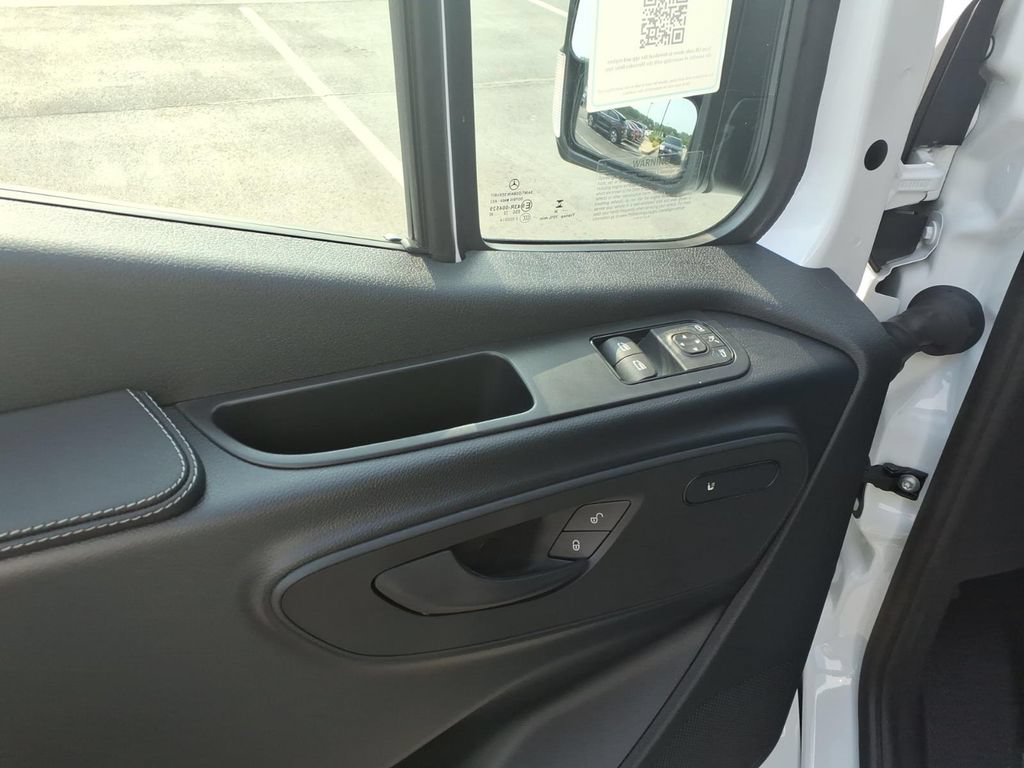 New 2026 Mercedes-Benz Sprinter 2500 image 12