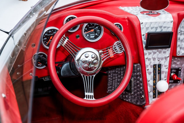 Used 1991 Chevrolet Corvette Coupe image 25