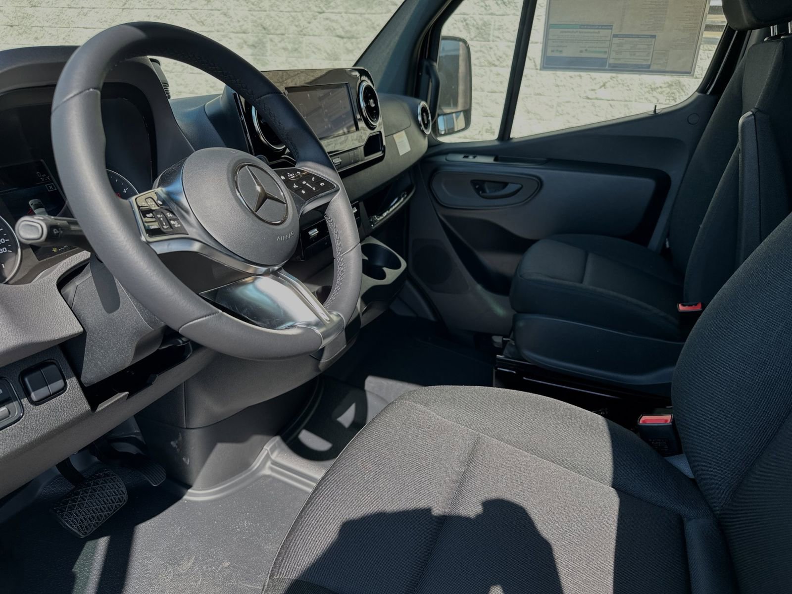 New 2025 Mercedes-Benz Sprinter 3500 image 10