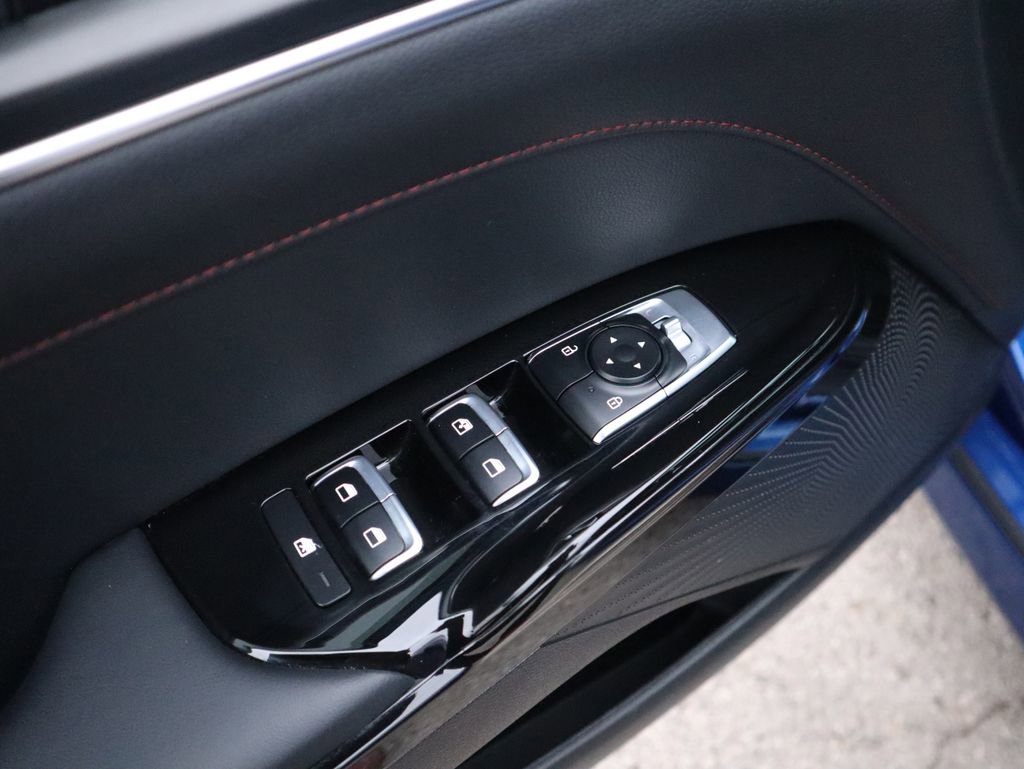 Used 2024 Kia K5 GT image 17