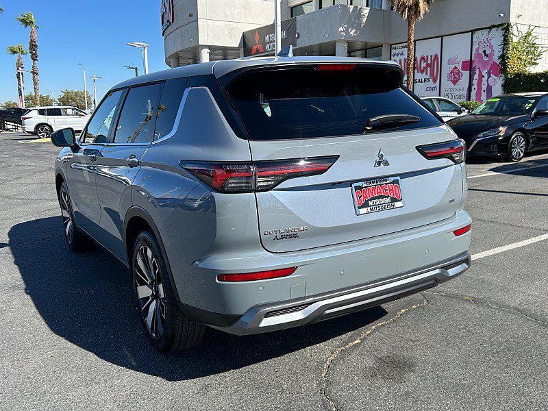 New 2026 Mitsubishi Outlander SE FWD image 9