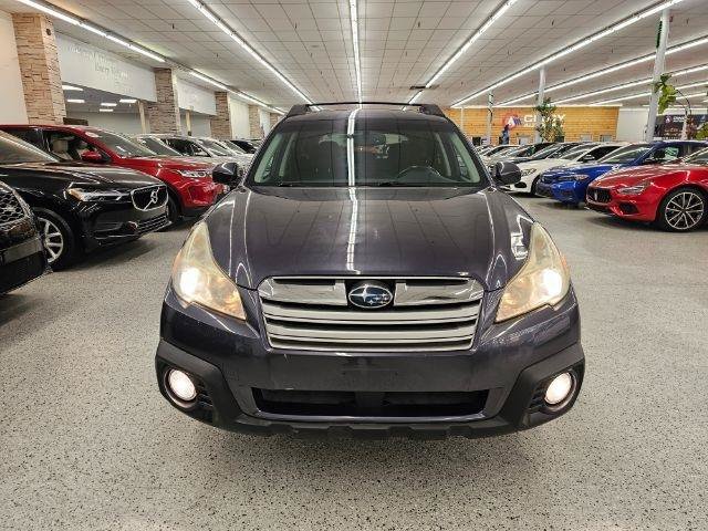 Used 2013 Subaru Outback 2.5i Premium AWD/4WD image 2
