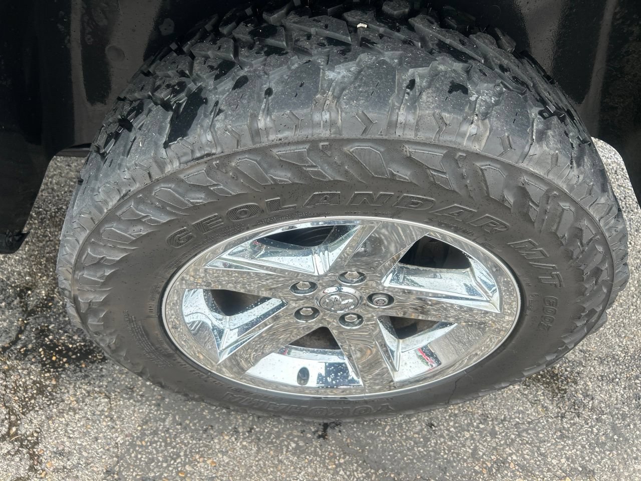 Used 2014 RAM 1500 Express AWD/4WD image 9