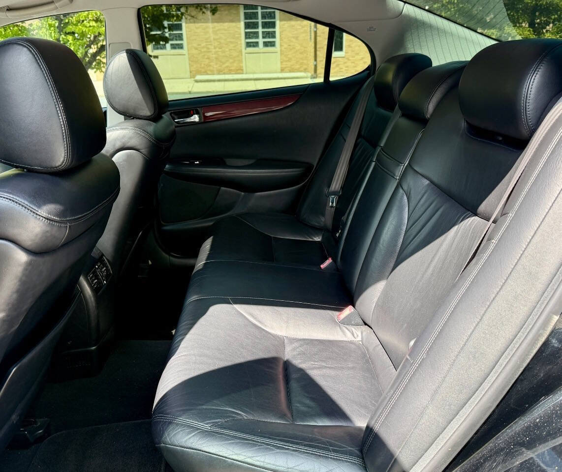 Used 2003 Lexus ES 330 FWD image 17
