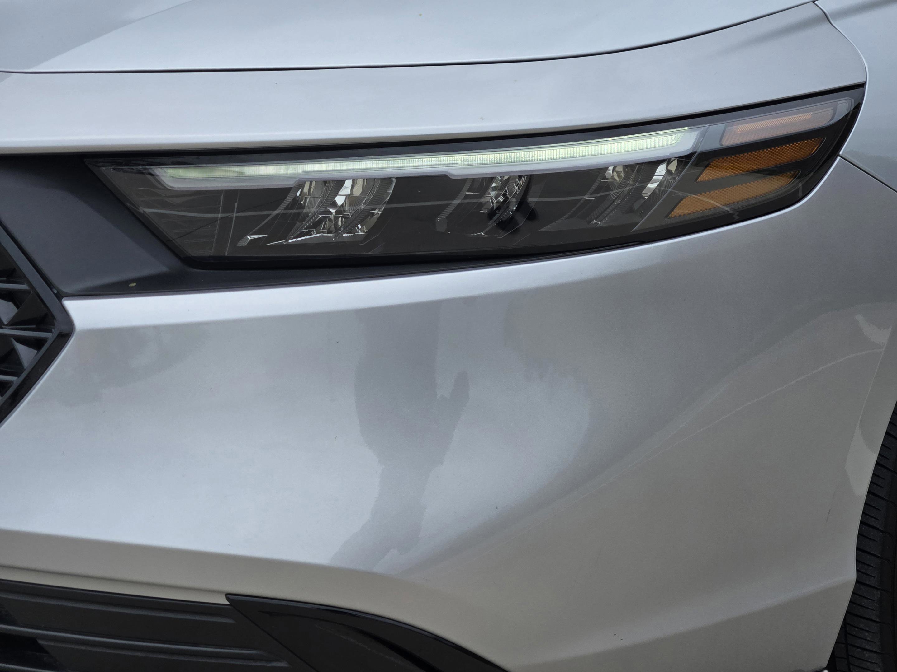 Certified 2025 Honda Accord Sport image 27