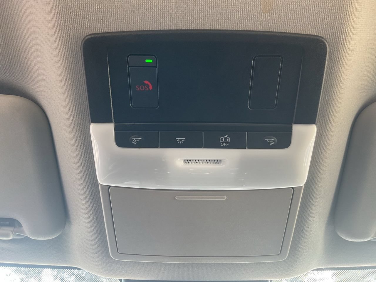 Used 2025 Nissan Sentra SV FWD image 11