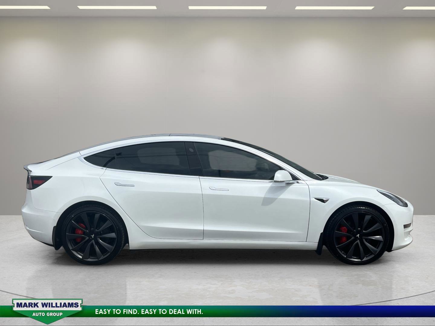 Used 2020 Tesla Model 3 Performance image 2