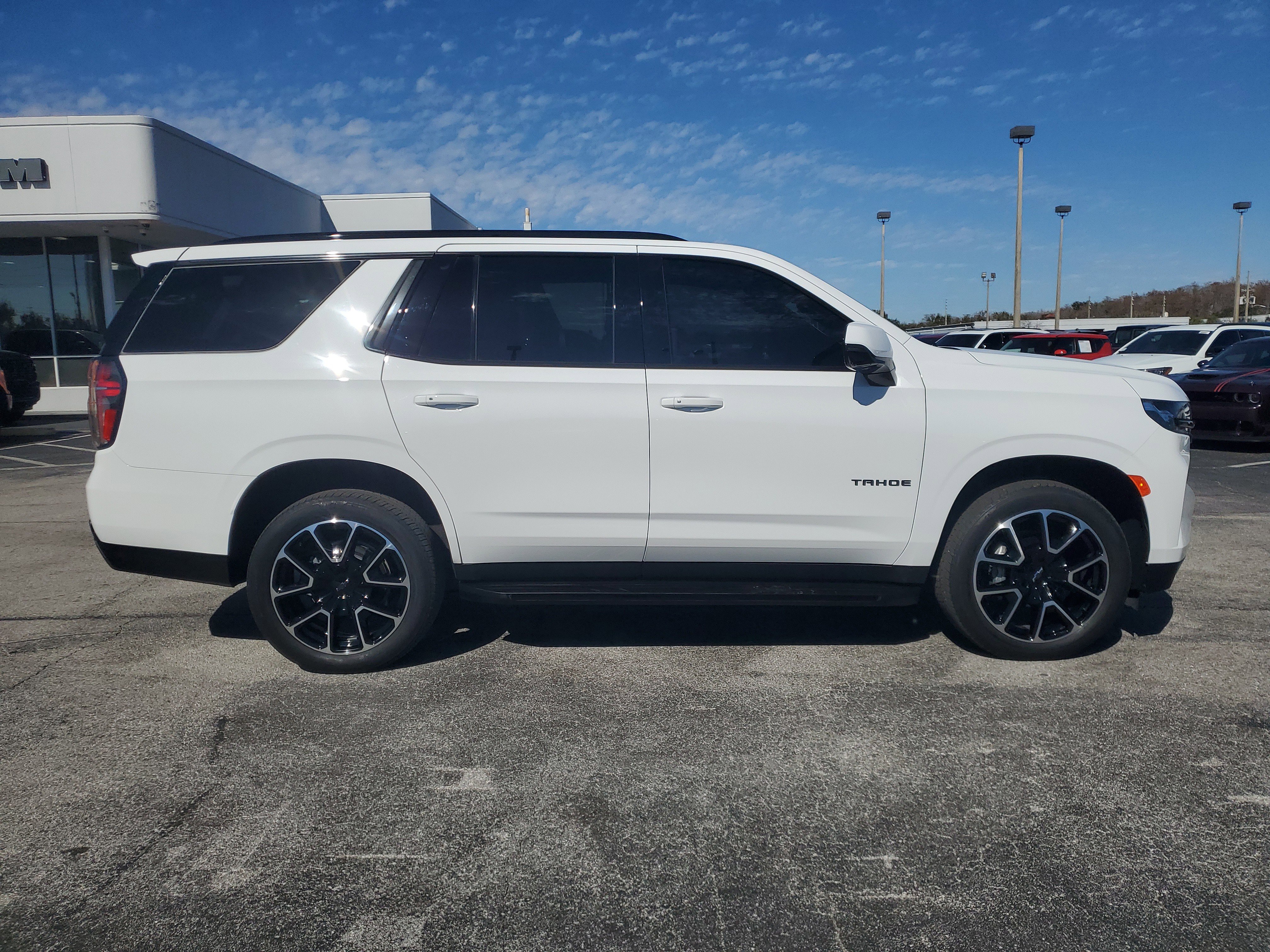 Used 2024 Chevrolet Tahoe RST w/ Luxury Package image 8