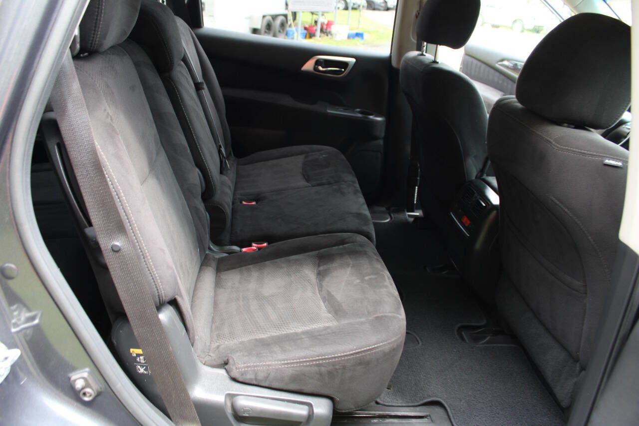 Used 2014 Nissan Pathfinder S image 33