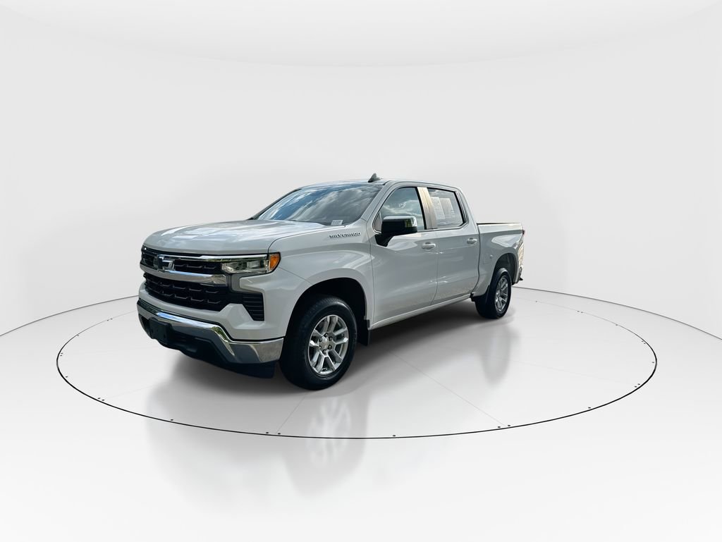 Used 2024 Chevrolet Silverado 1500 LT RWD image 4