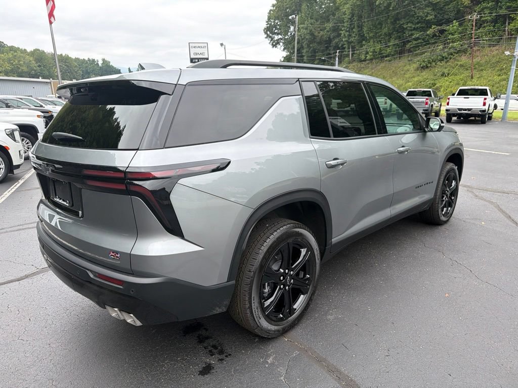New 2027 Chevrolet Traverse LT w/ Midnight/Sport Edition AWD/4WD image 4