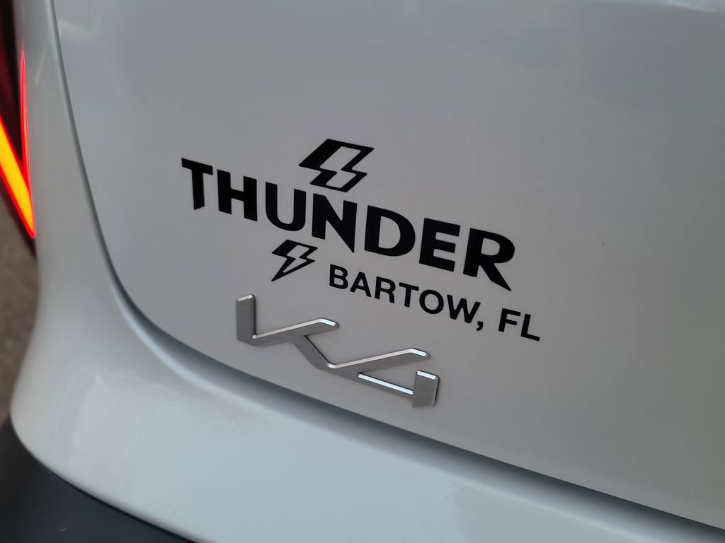 Used 2025 Kia K4 LXS image 6