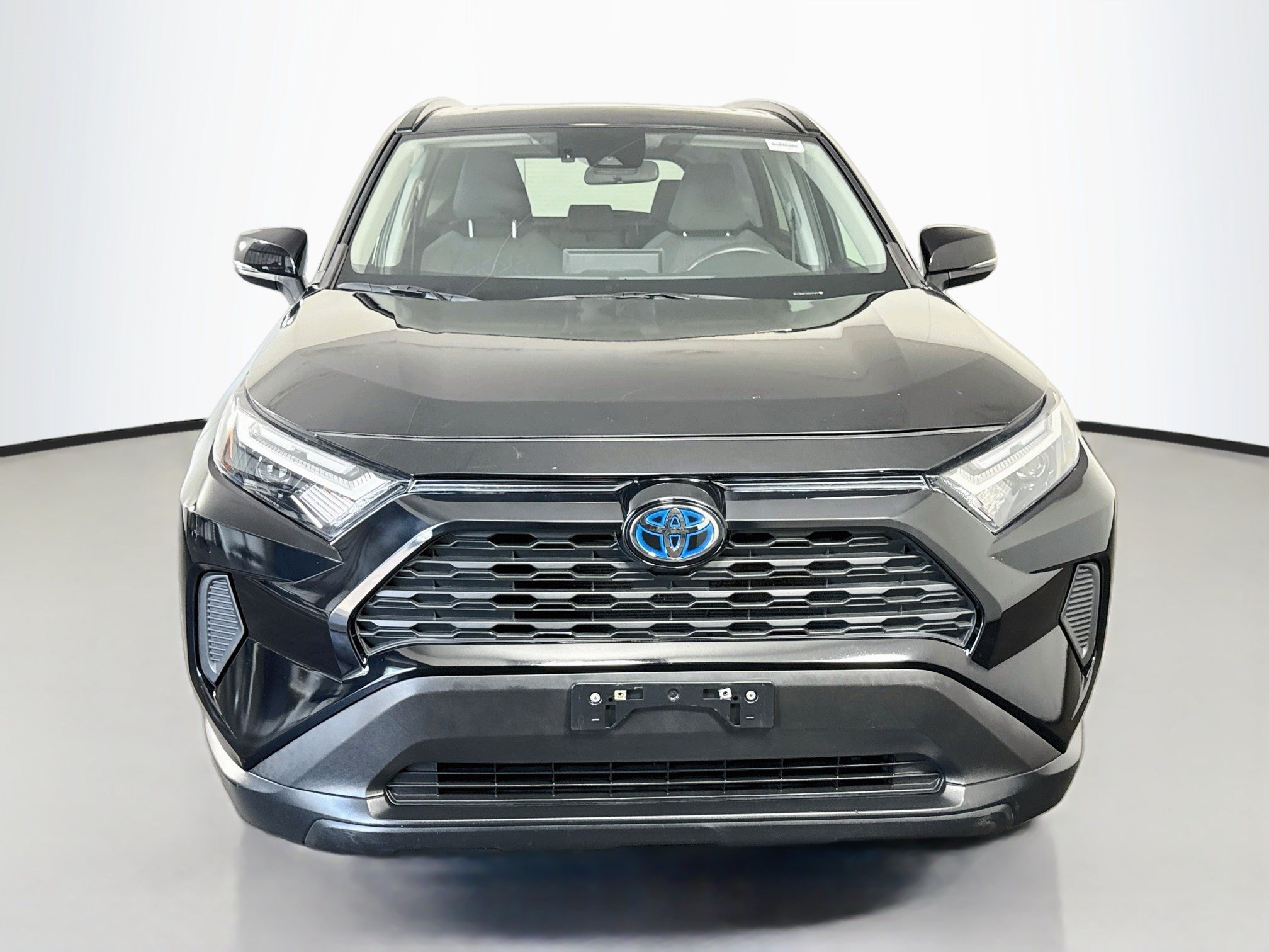 Used 2023 Toyota RAV4 XLE w/ Convenience Package AWD/4WD image 2