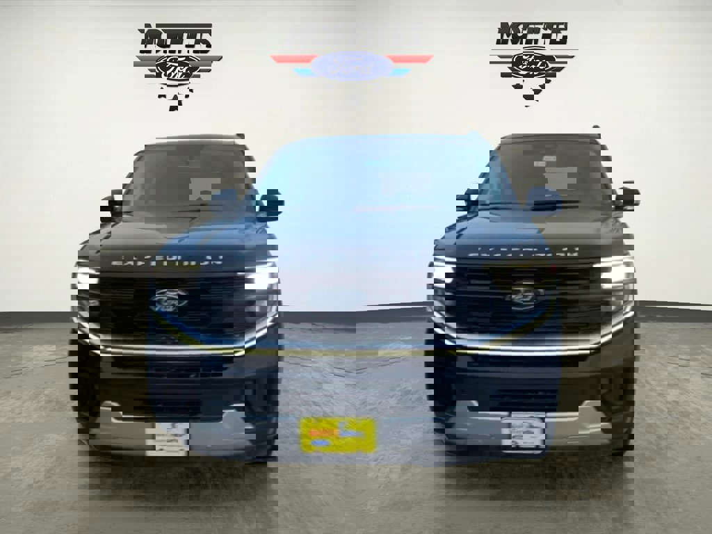 New 2025 Ford Expedition Max Platinum w/ Driver's Package image 8