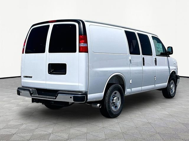 New 2025 Chevrolet Express 2500 w/ Enhanced Convenience Package RWD image 6