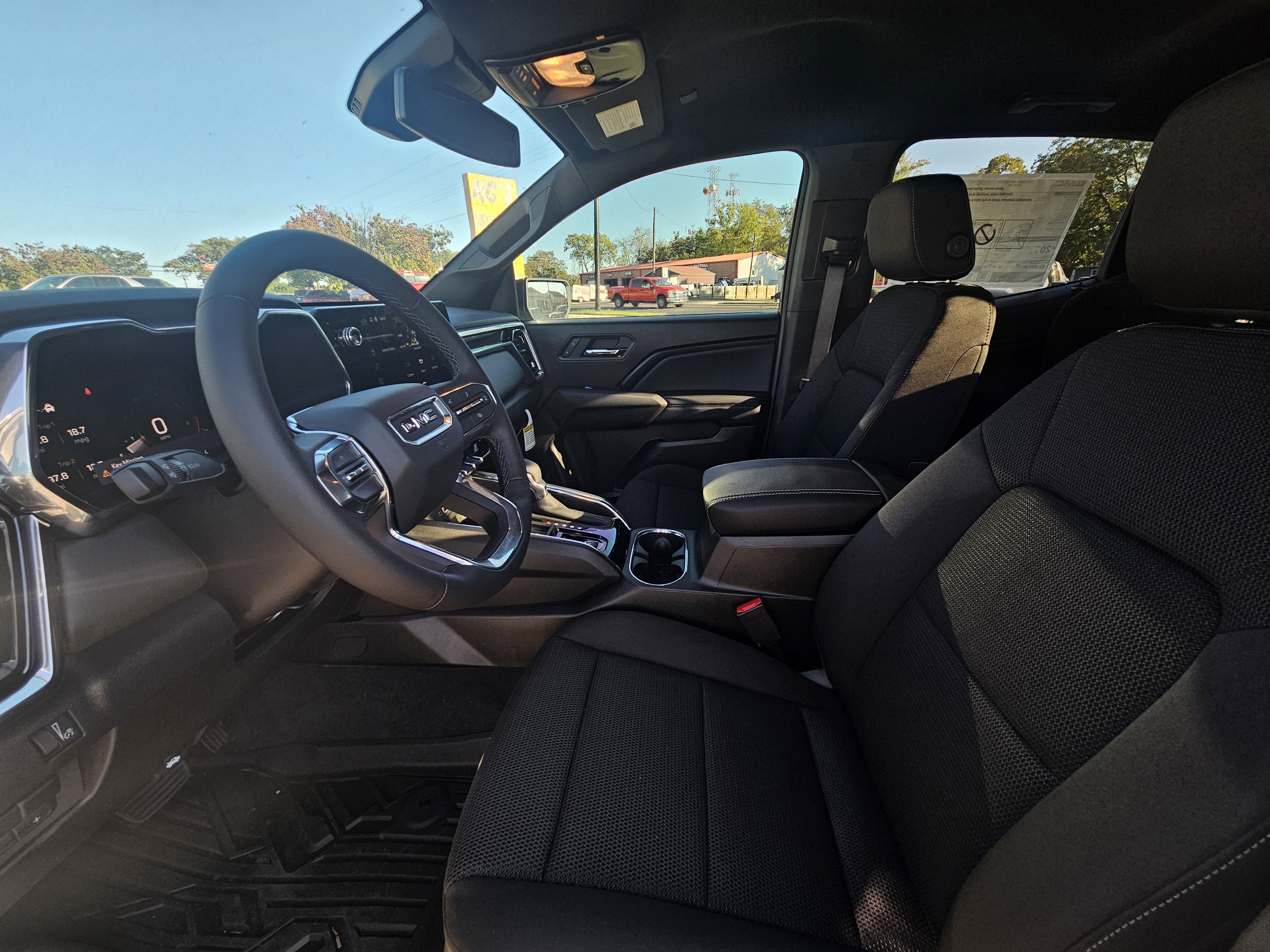 New 2025 GMC Canyon Elevation w/ Convenience Package RWD image 6