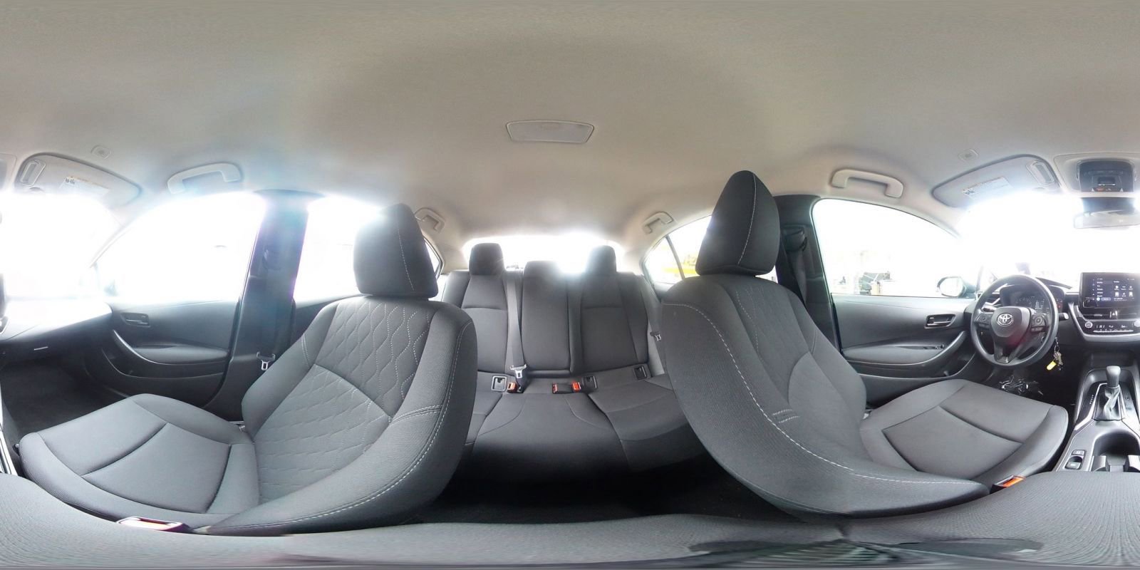 Used 2025 Toyota Corolla LE image 41