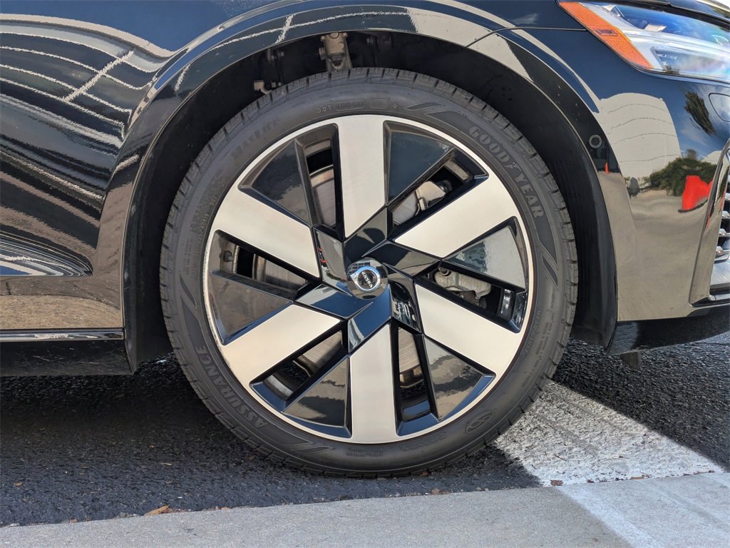 Certified 2024 Volvo S60 T8 Plus w/ Climate Package image 12