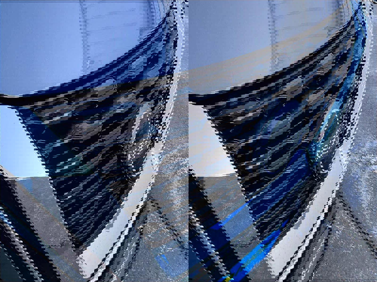 Used 2023 Nissan Rogue SV image 32