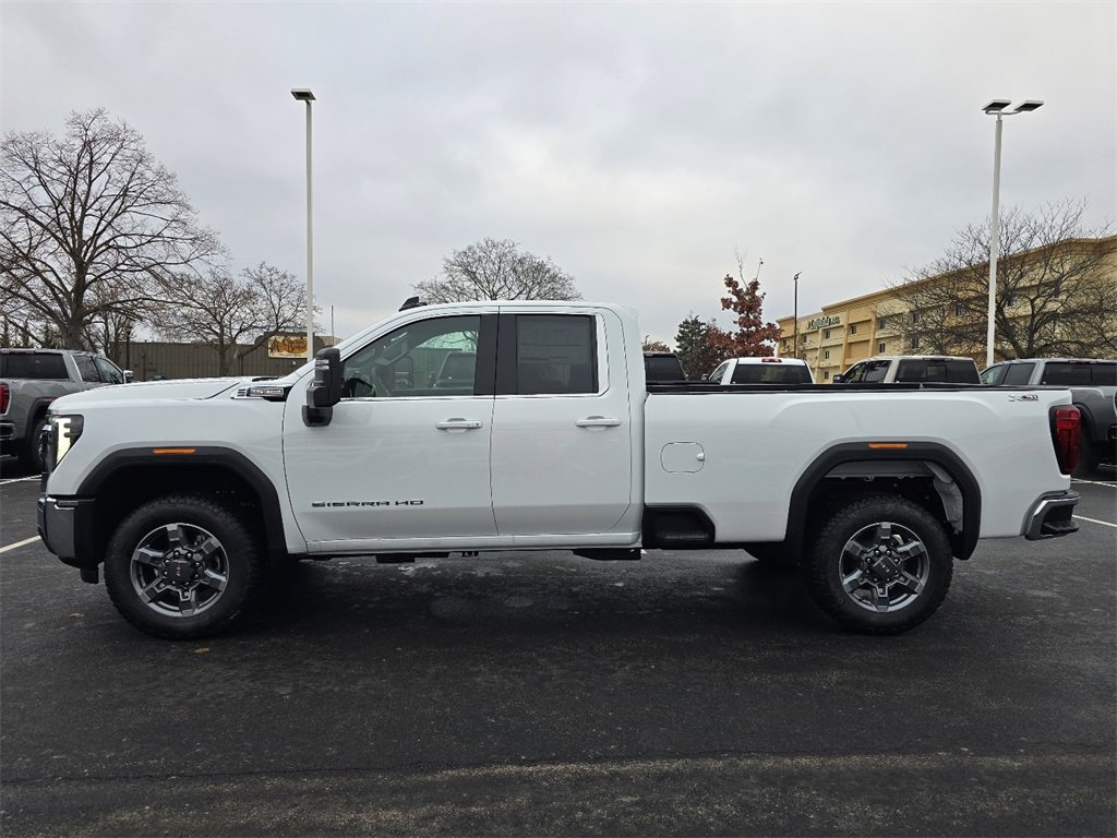 New 2026 GMC Sierra 3500 SLE image 5