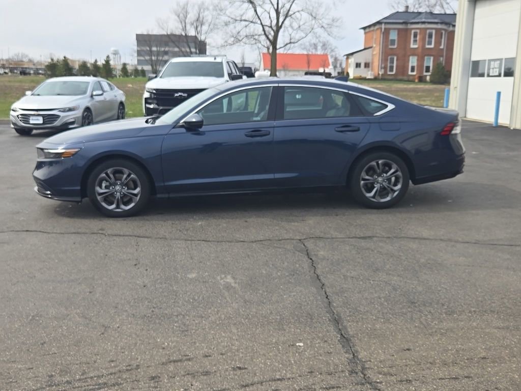 Certified 2024 Honda Accord EX-L image 4