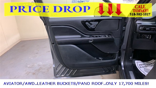 Used 2023 Lincoln Aviator AWD w/ Premium Package image 30