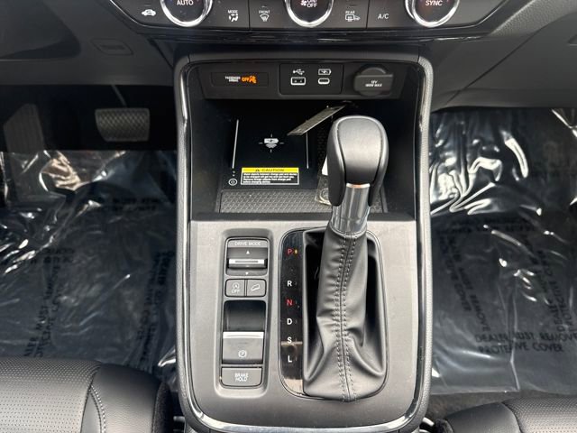 Used 2025 Honda CR-V EX-L image 16