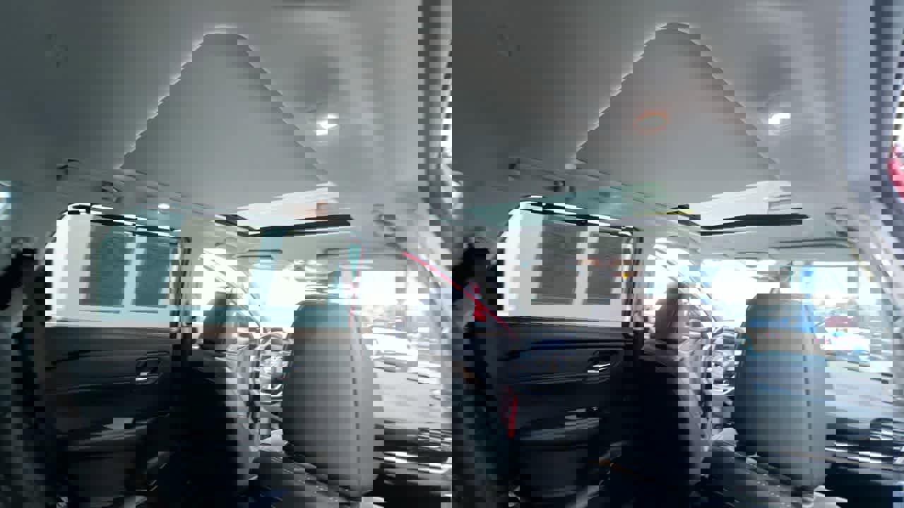 Used 2023 Nissan Rogue SL w/ SL Premium Package image 39