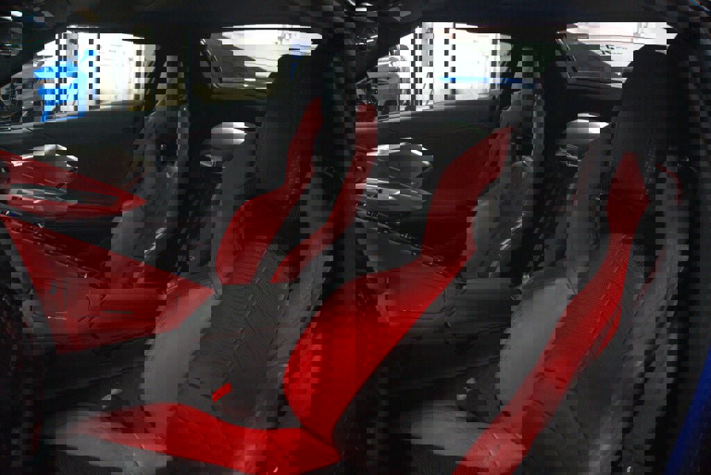 Used 2023 Chevrolet Corvette Stingray Convertible w/ Battery Protection Package image 32