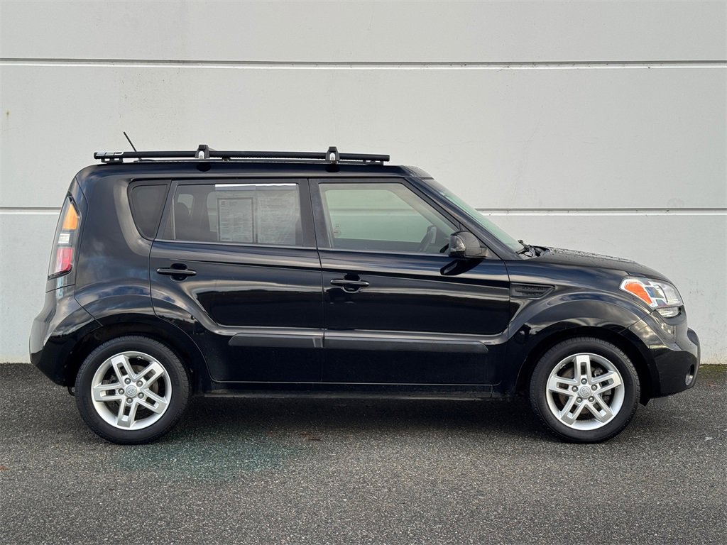 Used 2011 Kia Soul + w/ Audio Pkg image 8