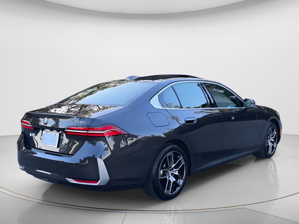 New 2026 BMW 530i w/ Premium Package RWD image 8