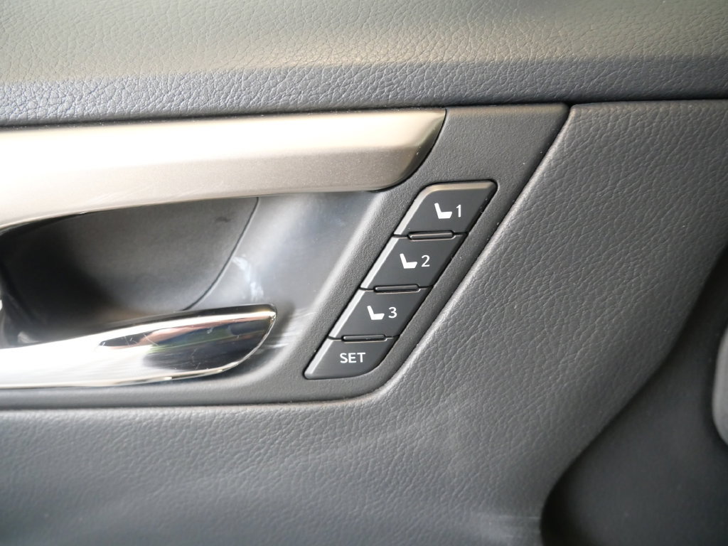 Used 2019 Lexus RX 350 AWD w/ Navigation Package image 33