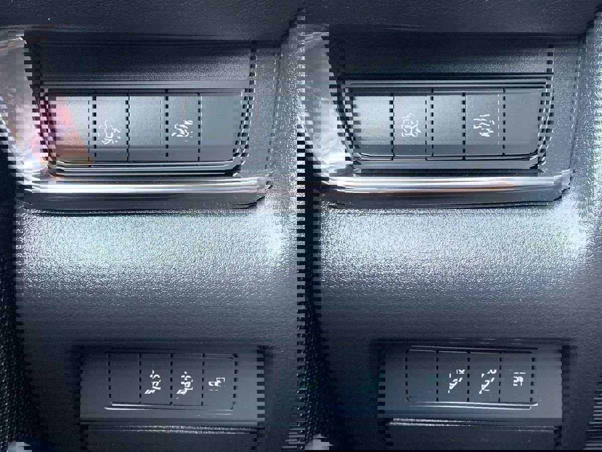 Used 2024 MAZDA CX-30 AWD 2.5 S w/ Preferred Package image 27