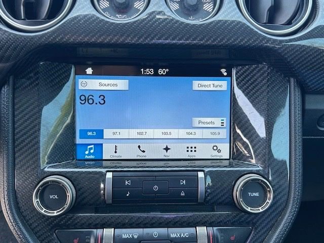 Used 2016 Ford Mustang Shelby GT350 w/ Technology Package RWD image 23
