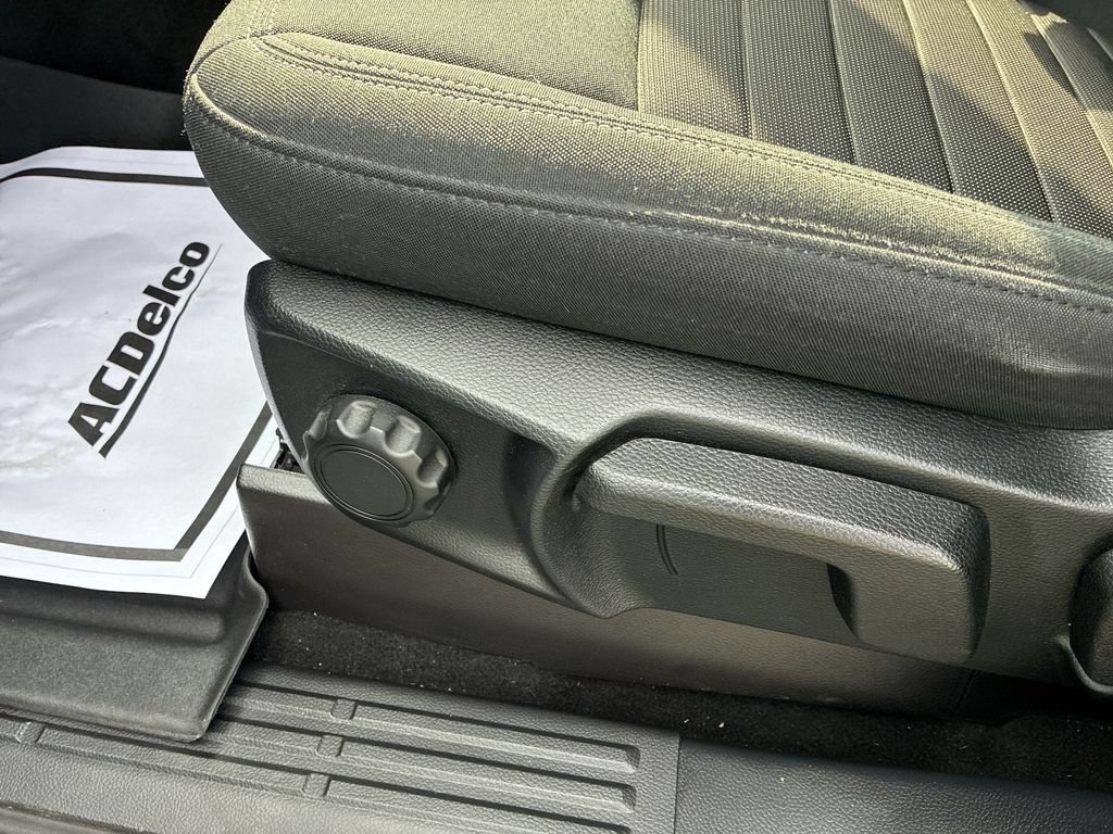 Used 2019 Ford Ranger XLT w/ Equipment Group 301A Mid AWD/4WD image 12