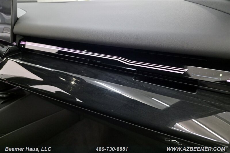 Used 2026 BMW 530i w/ M Sport Package RWD image 28