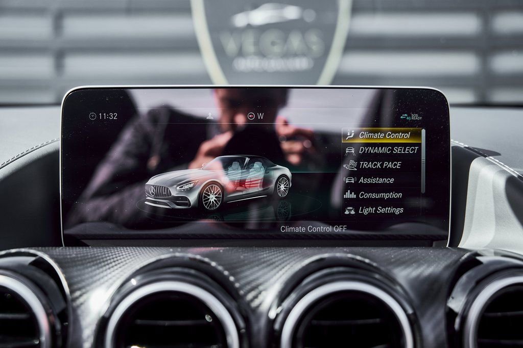 Used 2020 Mercedes-Benz AMG GT R image 80