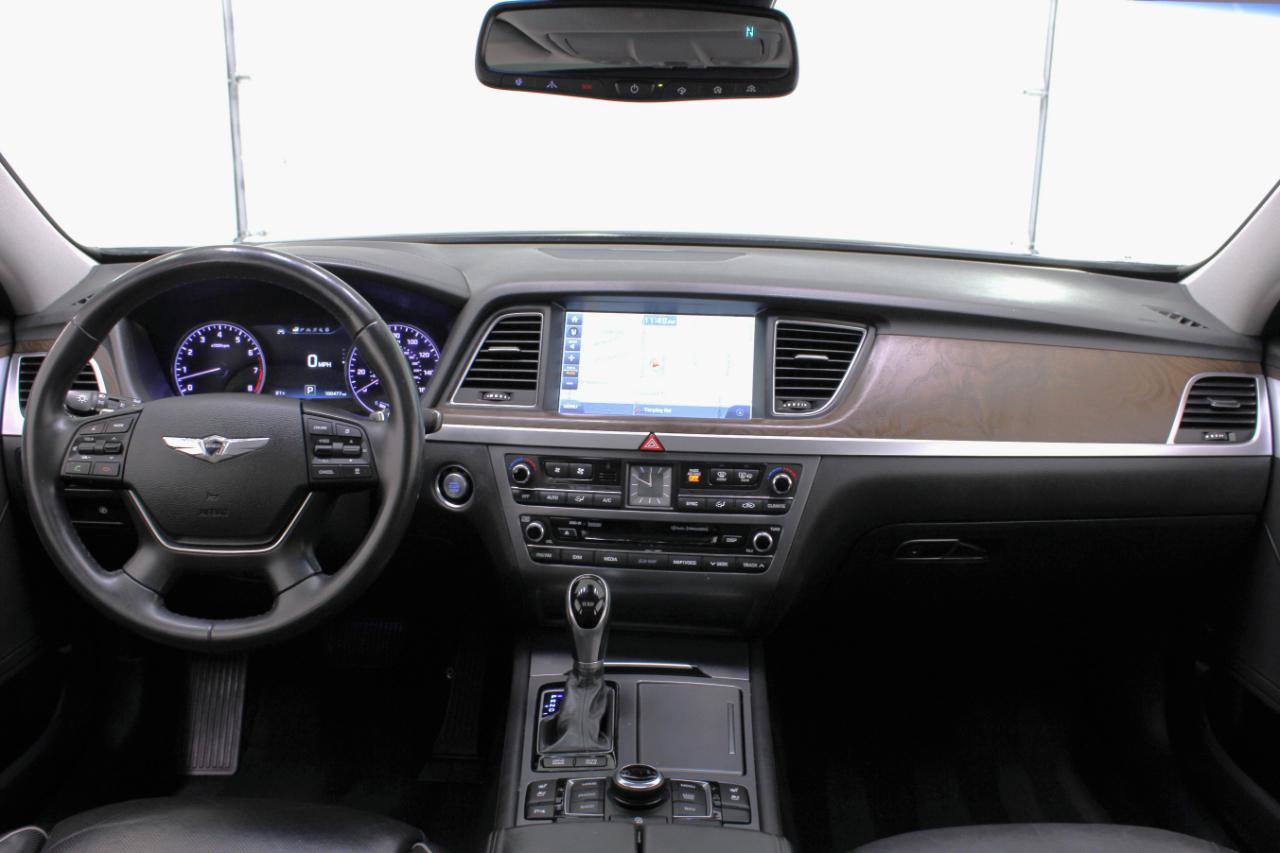 Used 2015 Hyundai Genesis 5.0 w/ Option Group 05 RWD image 54