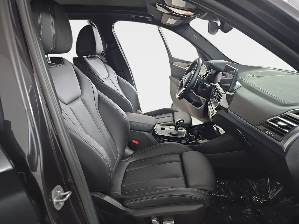 Certified 2023 BMW X3 M40i AWD/4WD image 9