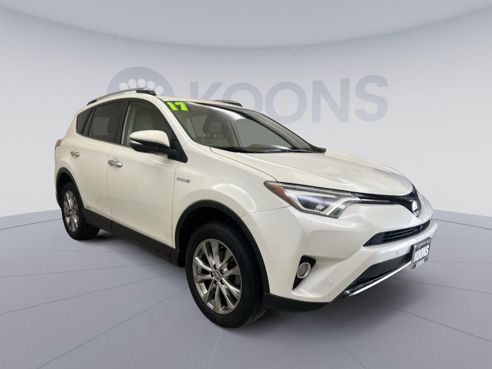 Used 2017 Toyota RAV4 Limited w/ Advanced Technology Package AWD/4WD image 2
