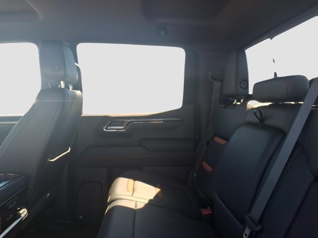 Used 2022 GMC Sierra 1500 AT4 w/ AT4 Preferred Package AWD/4WD image 10
