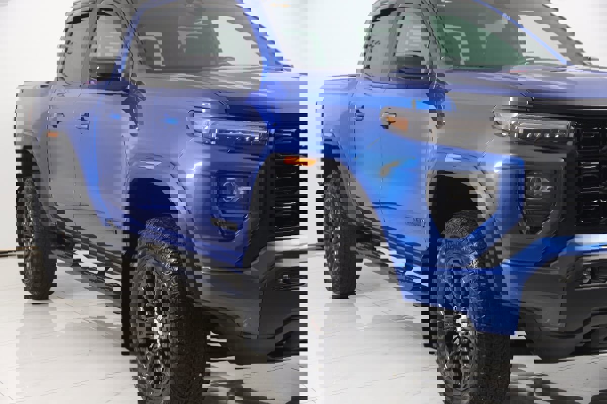 Used 2023 GMC Canyon Elevation w/ Convenience Package image 48